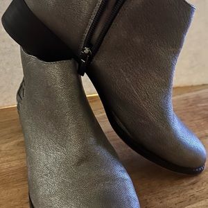 Women’s Vince Camino Ankle Boots